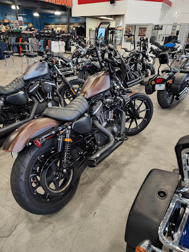 Harley-Davidson Dealer «Orange County Harley-Davidson», reviews and photos, 8677 Research Dr, Irvine, CA 92618, USA