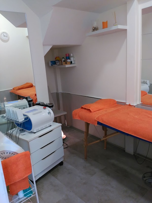 Almaterapia Nutrición Terapia Masaje Sevilla Triana