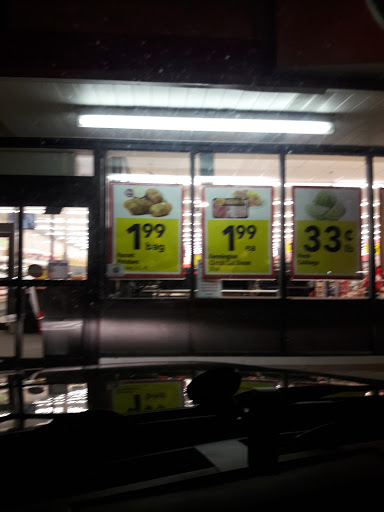 Grocery Store «Save-A-Lot», reviews and photos, 452 Mt Pleasant St, New Bedford, MA 02746, USA