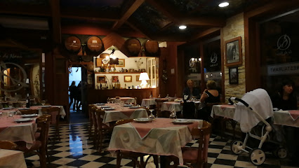 Once y Veinte Restaurant LA PERLA