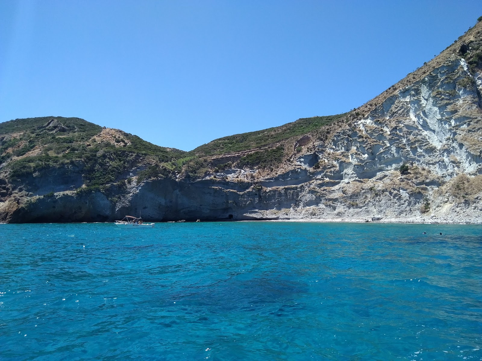 Foto di Spiaggia di Vricci con molto pulita livello di pulizia