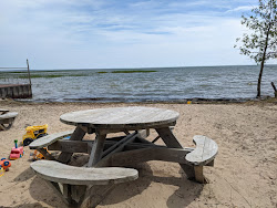 Zdjęcie Whites beach z powierzchnią turkusowa czysta woda