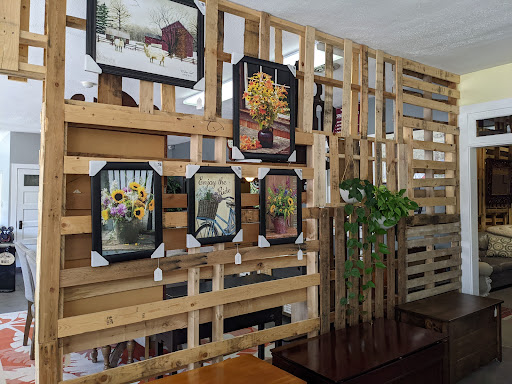 Furniture Store «Furniture4U of Lititz», reviews and photos, 243 S Broad St, Lititz, PA 17543, USA