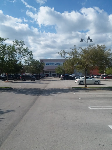 Clothing Store «Ross Dress for Less», reviews and photos, 2525 NE 10th Ct, Homestead, FL 33033, USA