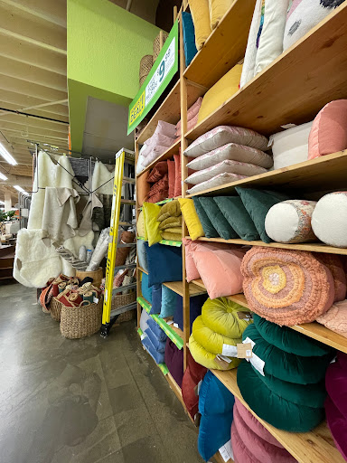 Furniture Store «Cost Plus World Market», reviews and photos, 5954 Kingstowne Center, Alexandria, VA 22315, USA