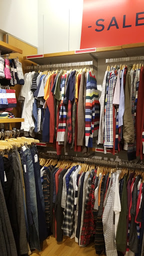 Clothing Store «Gap», reviews and photos, 7430 164th Ave NE, Redmond, WA 98052, USA