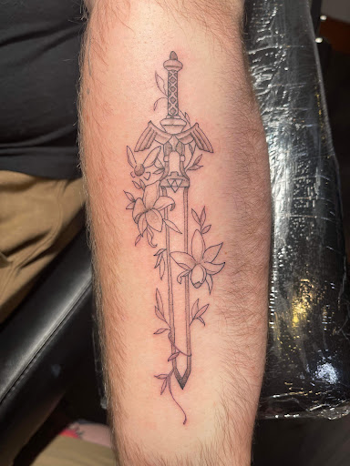 Explore simple finger tattoo ideas, creative tattoo ideas in Warrensburg, available at Altered Visions Tattoo Studio