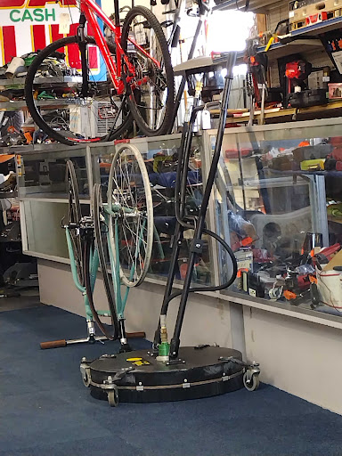 Pawn Shop «Mr Money Pawn & Gun Inc», reviews and photos, 3315 E Hillsborough Ave, Tampa, FL 33610, USA