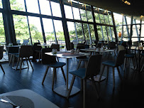 Atmosphère du Restaurant Cap Ouest à Charbonnières-les-Bains - n°9