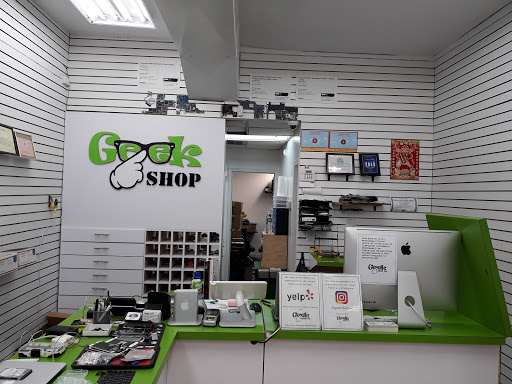 Computer Repair Service «Geek Shop», reviews and photos, 4917 5th Ave, Brooklyn, NY 11220, USA