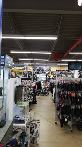 Motorcycle Parts Store «Cycle Gear», reviews and photos, 1424 Airport Fwy, Bedford, TX 76022, USA