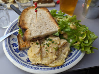 Sandwich au poulet du Restaurant L'Épicerie de Ginette à Nantes - n°17