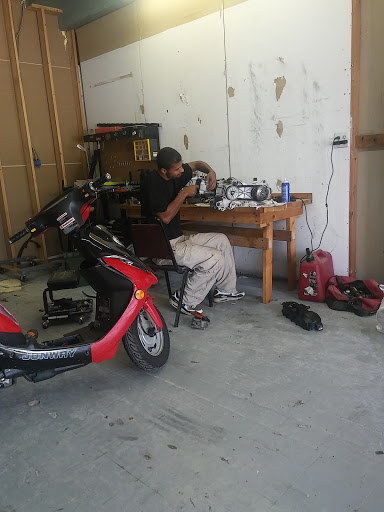 Motorsports Store «Mega Helmets Motorcycles Accessories», reviews and photos, 4767 Memorial Dr, Decatur, GA 30032, USA