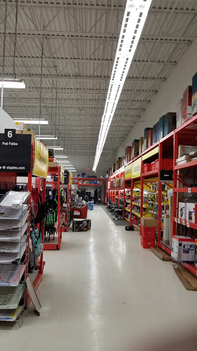 Office Supply Store «Staples», reviews and photos, 601 Troy Schenectady Rd, Latham, NY 12110, USA