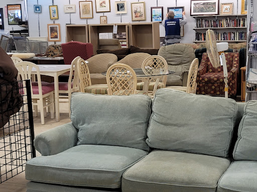 Thrift Store «Goodwill», reviews and photos
