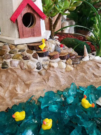 Florist «Little Flower Shop», reviews and photos, 616 High St, Delano, CA 93215, USA