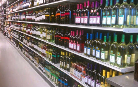 Liquor Store «Shrewsbury Liquor», reviews and photos, 230 Shrewsbury Plaza, Shrewsbury, NJ 07702, USA