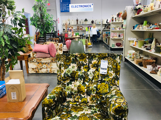 Thrift Store «Goodwill», reviews and photos