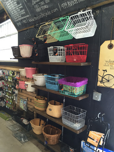 Bicycle Store «Motion Bike Shop», reviews and photos, 914 Aviation Blvd, Hermosa Beach, CA 90254, USA