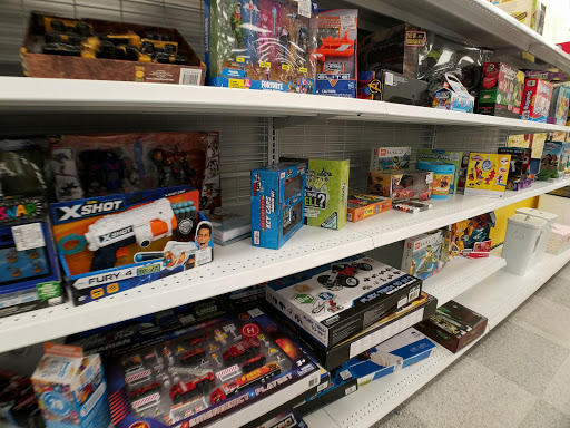 Clothing Store «Ross Dress for Less», reviews and photos, 1401 Missouri Ave N, Largo, FL 33770, USA