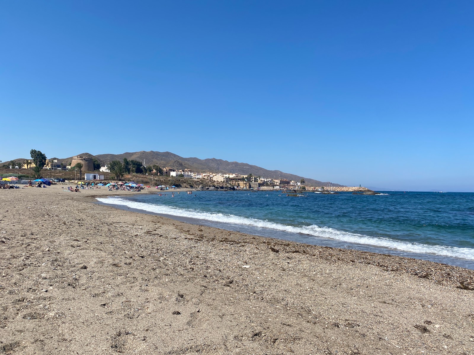 Foto di Playazo de Villaricos con una superficie del sabbia grigia