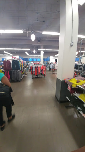 Clothing Store «Old Navy», reviews and photos, 1009 Flatbush Ave, Brooklyn, NY 11226, USA