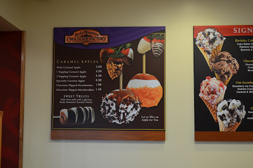 Ice Cream Shop «Cold Stone Creamery», reviews and photos, 7462 Fishers Station Dr, Fishers, IN 46038, USA