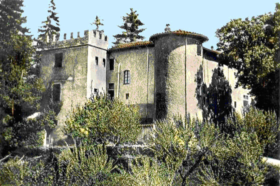 Camping du Château de l'Hom à Saumane (Gard 30)
