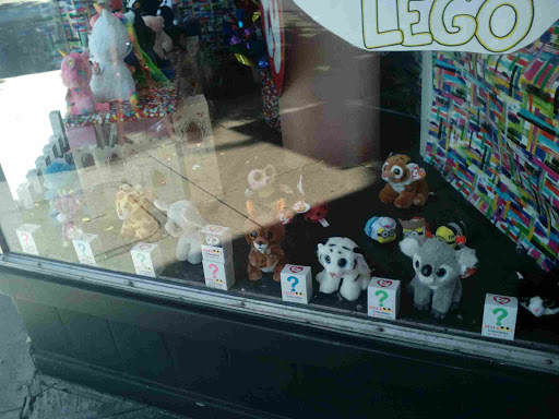 Candy Store «Sweet Dreams: Toys», reviews and photos, 2921 College Ave, Berkeley, CA 94705, USA