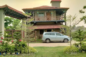 Prabhu Udyan Resort image