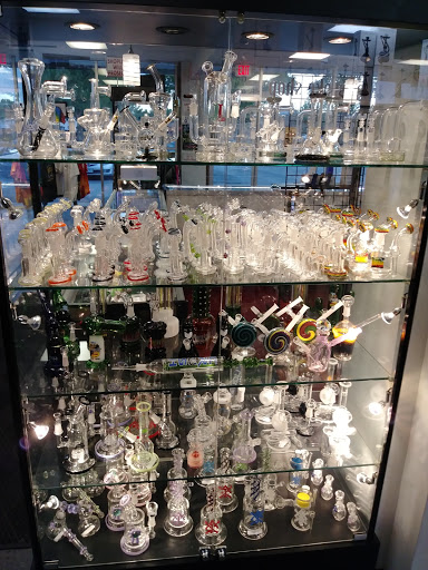 Tobacco Shop «Retro Active Smoke Shop», reviews and photos, 366 Mid Rivers Mall Dr, St Peters, MO 63376, USA