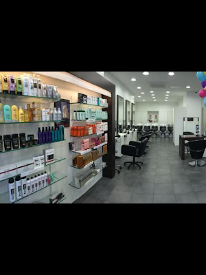 Salon Axel Marens, 82 cours Jean Jaures Echirolles à Échirolles