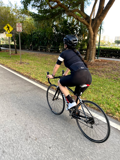 Bicycle Store «City Bikes Aventura», reviews and photos, 20335 Biscayne Blvd, Aventura, FL 33180, USA