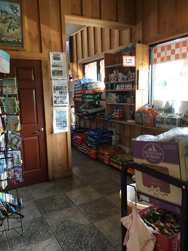 Pet Supply Store «Trading Post Feed Pet & Farm», reviews and photos, 175 43rd Ave, Vero Beach, FL 32968, USA
