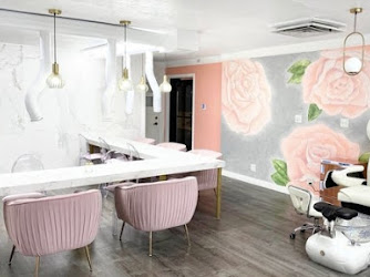 Cupcake Nail & Beauty Bar