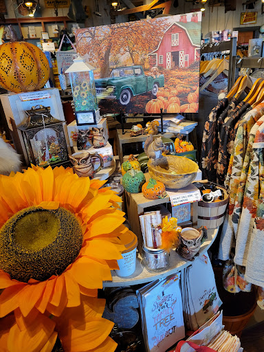 American Restaurant «Cracker Barrel Old Country Store», reviews and photos, 3840 Eagle View Dr, Indianapolis, IN 46254, USA