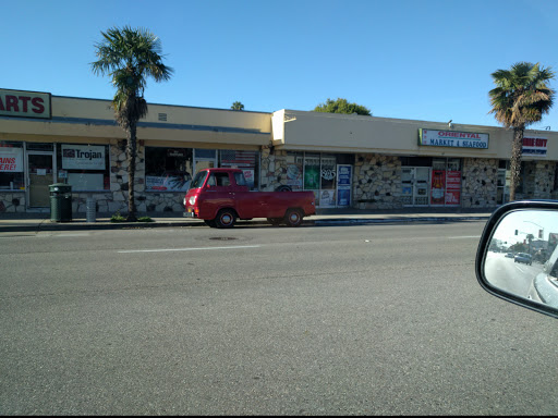 Larrys 8 Day Auto Parts image