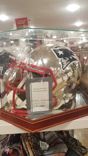 Department Store «HomeGoods», reviews and photos, 210 Needham St, Newton, MA 02461, USA