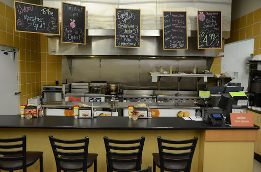 Grocery Store «Hy-Vee Mainstreet», reviews and photos, 510 E 6th St, Muscatine, IA 52761, USA