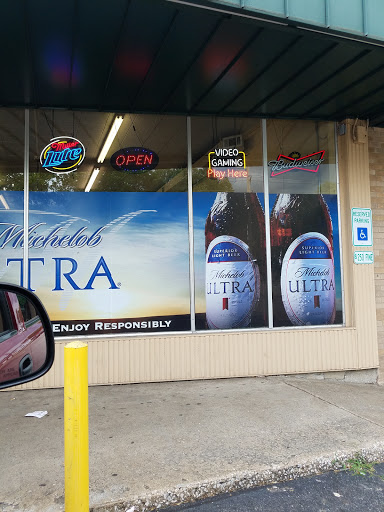 Liquor Store «One Stop Shop», reviews and photos, 1106 Milton Rd # 6, Alton, IL 62002, USA