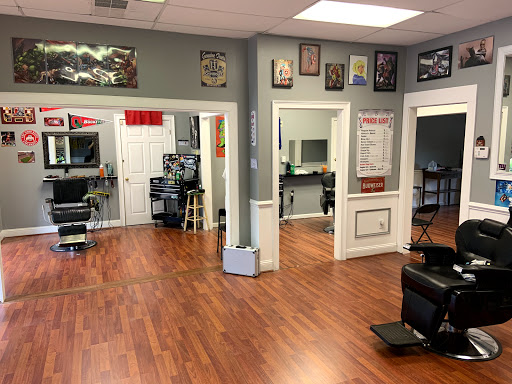 Barber Shop «Elite Barber Shop», reviews and photos, 51 New Orleans Rd #1b, Hilton Head Island, SC 29928, USA
