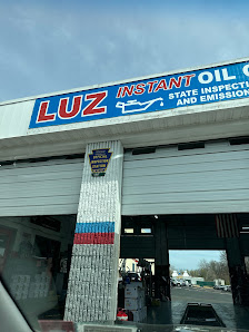 Foto 2 de LUZ INSTANT OIL CHANGE & BRAKES fuente Exterior