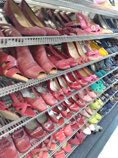 Thrift Store «Goodwill», reviews and photos, 1450 SE Discovery Lane, Warrenton, OR 97146, USA