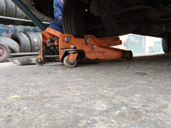 Motor Man HP - Vulcanización - Taller de reparación de automóviles