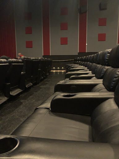 Movie Theater «Cinemark Western Hills 14», reviews and photos, 5870 Harrison Ave, Cincinnati, OH 45248, USA