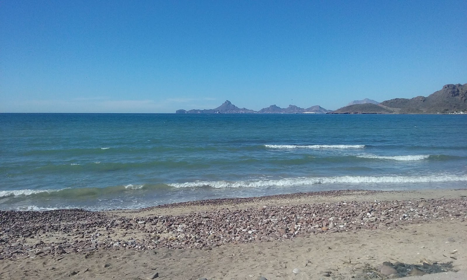 Miramar beach'in fotoğrafı imkanlar alanı