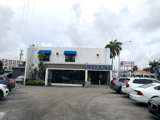 Deel Volvo, 3650 Bird Rd, Miami, FL 33133, USA, 