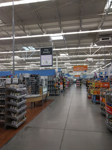Discount Store «Walmart», reviews and photos, 19191 N Kelsey Street, Monroe, WA 98272, USA