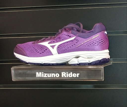 Sporting Goods Store «Fleet Feet Sports Greensboro», reviews and photos, 3731 Lawndale Dr, Greensboro, NC 27455, USA