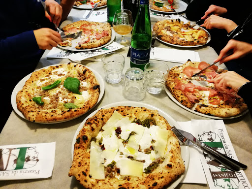 Sasà Martucci - Pizzeria I Masanielli in Caserta, Provincia di Caserta